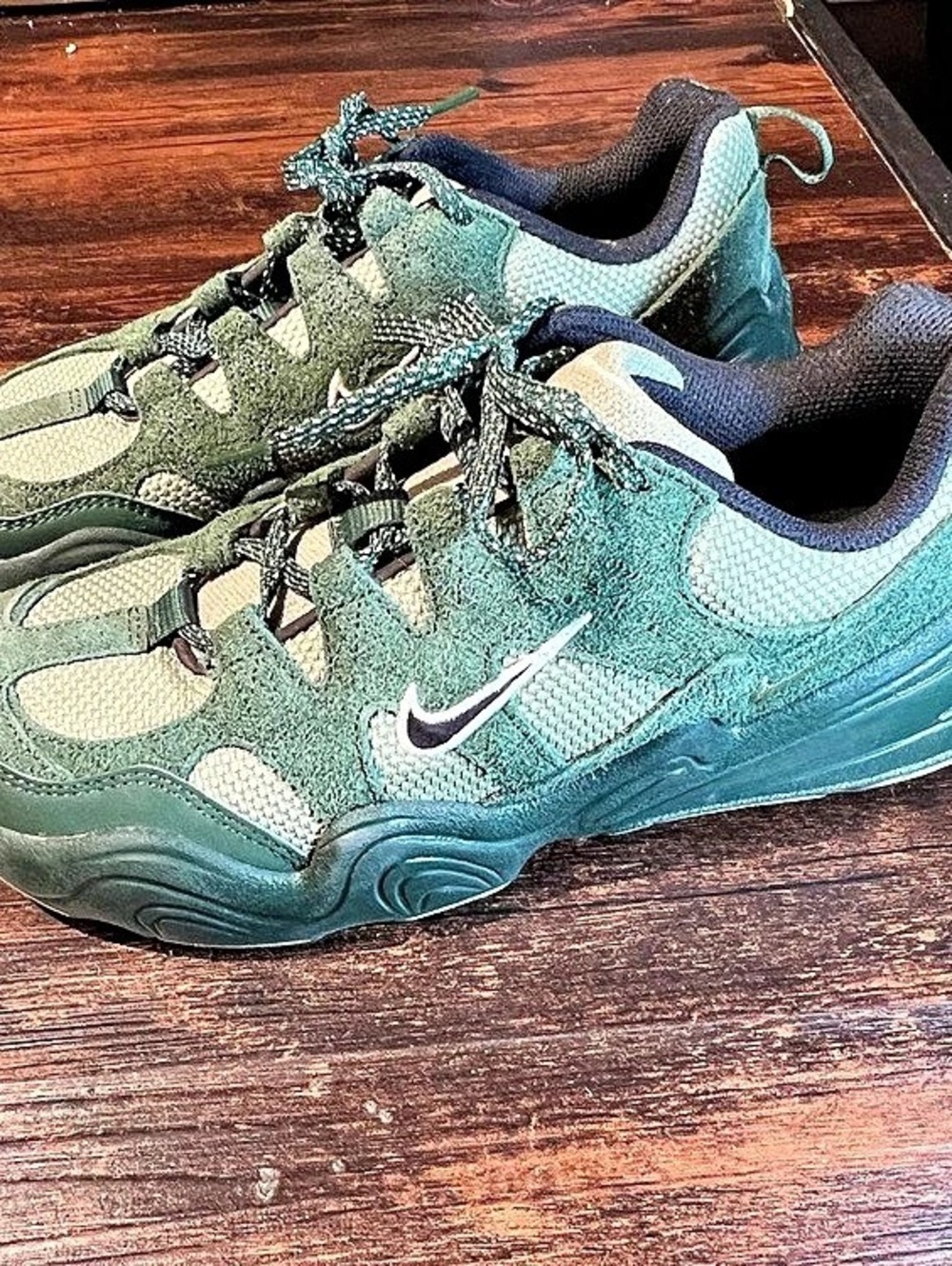 Nike Tech Hera